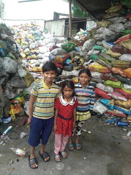 Child wastepickers, Nepal